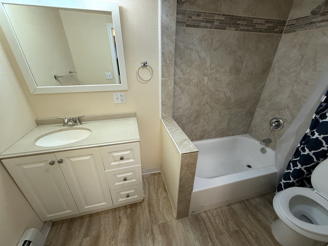 415-421 7th Street South - Photo 4 of 5