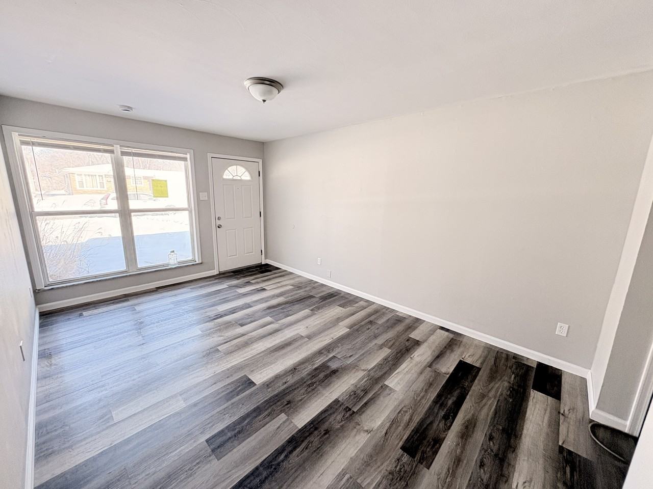 287 St Eugene Ln - Photo 3 of 12