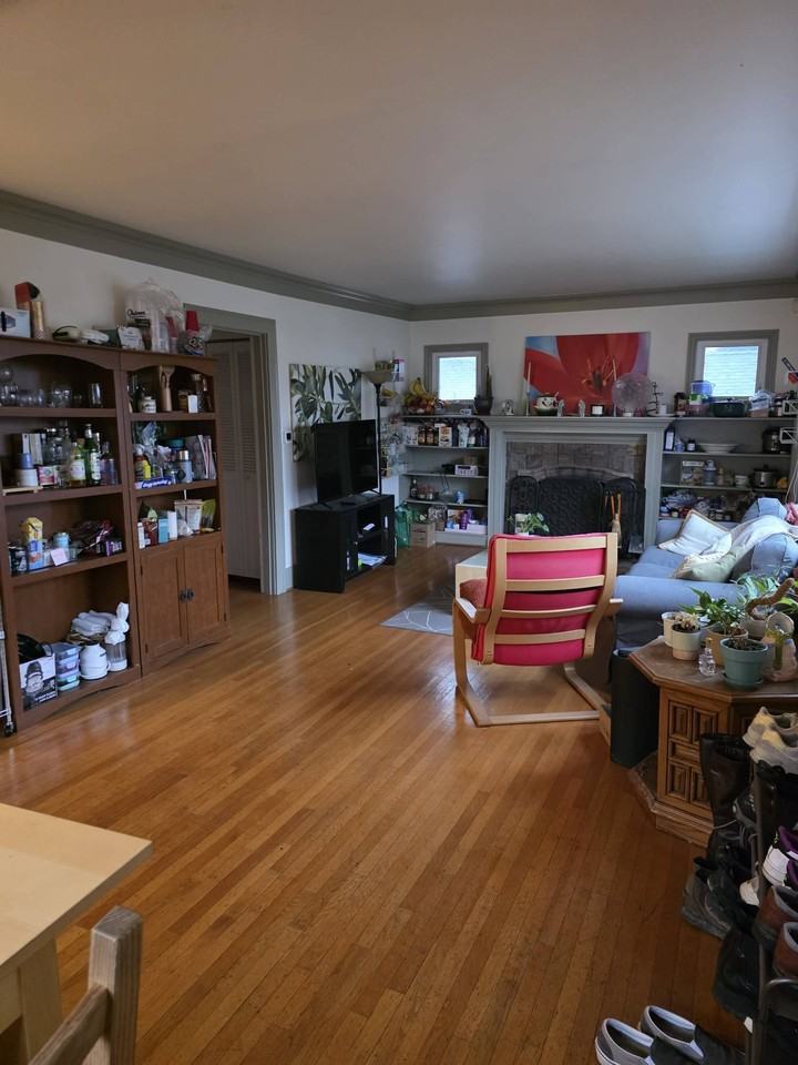 Olivehouse Seattle- 02 6537 2nd - Photo 6 of 14