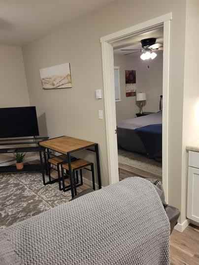 933 Barland Street - Photo 6 of 9