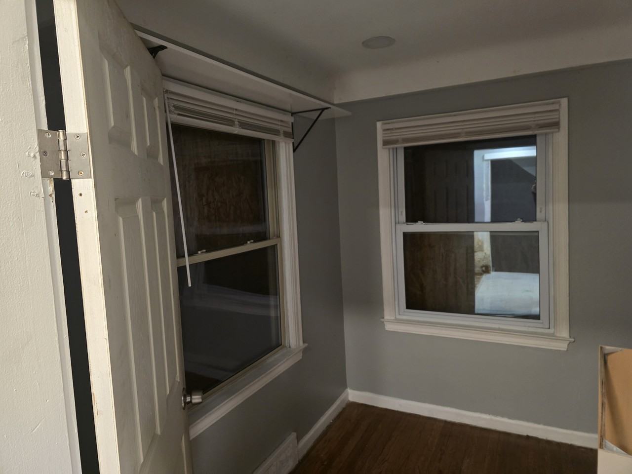 11911 Lansdowne St #1 - Photo 5 of 10