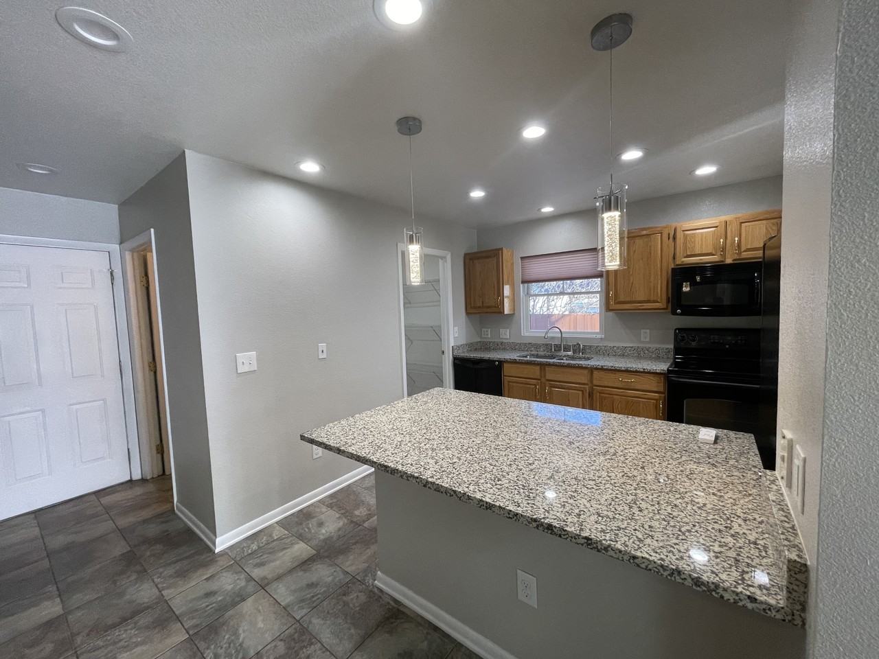 10689 W 13th Ave #1 - Photo 6 of 9