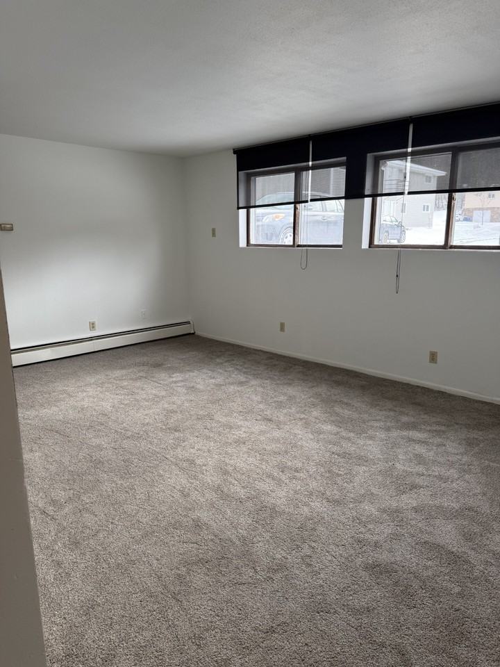 1213 E Union Ave - Photo 3 of 10