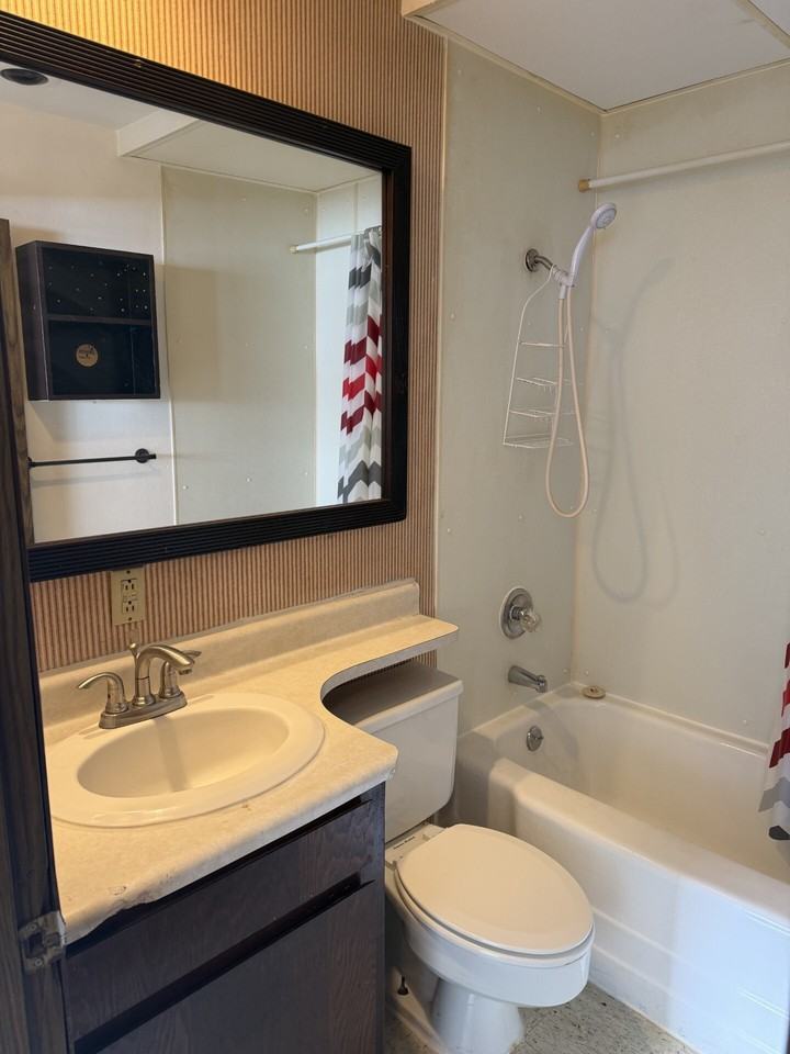 1213 E Union Ave - Photo 6 of 10