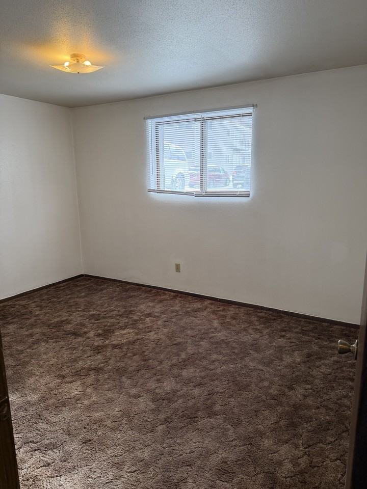 1213 E Union Ave - Photo 7 of 10