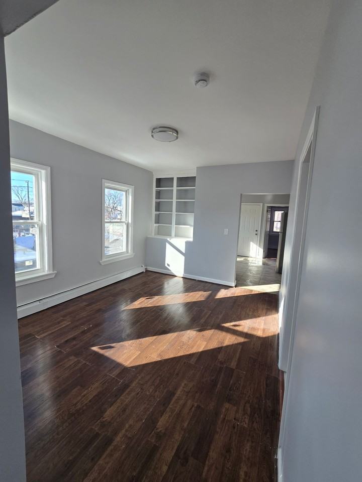 176-178 Bailey Street - Photo 3 of 16