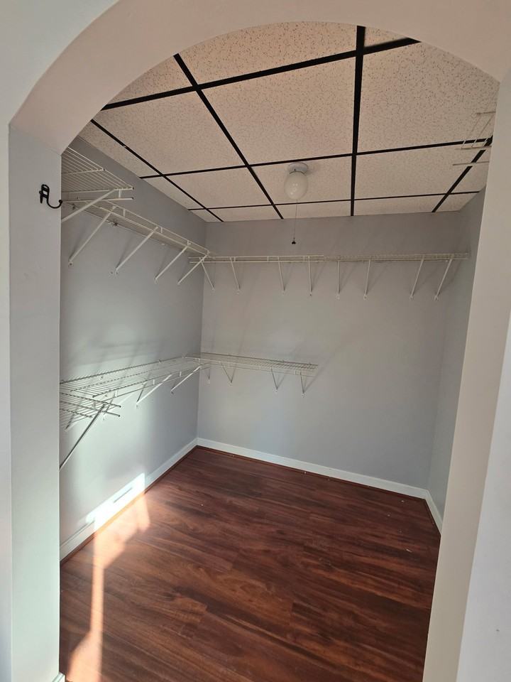 176-178 Bailey Street - Photo 6 of 16