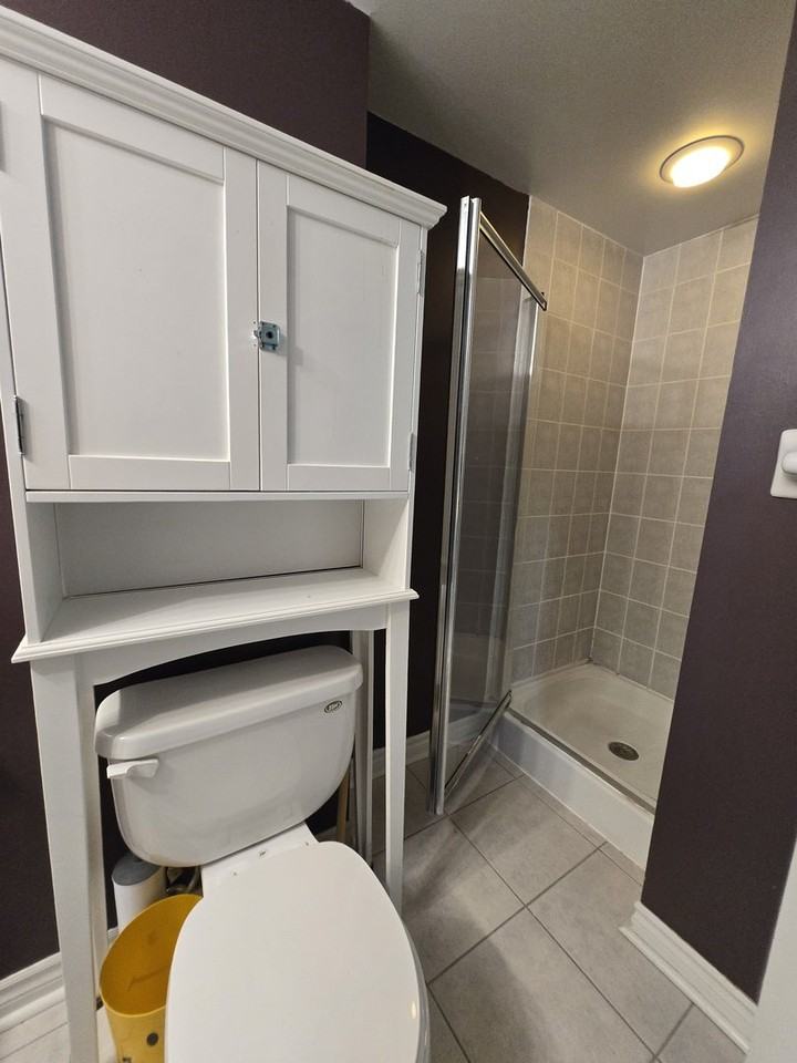 8 Rean Dr - Photo 3 of 20