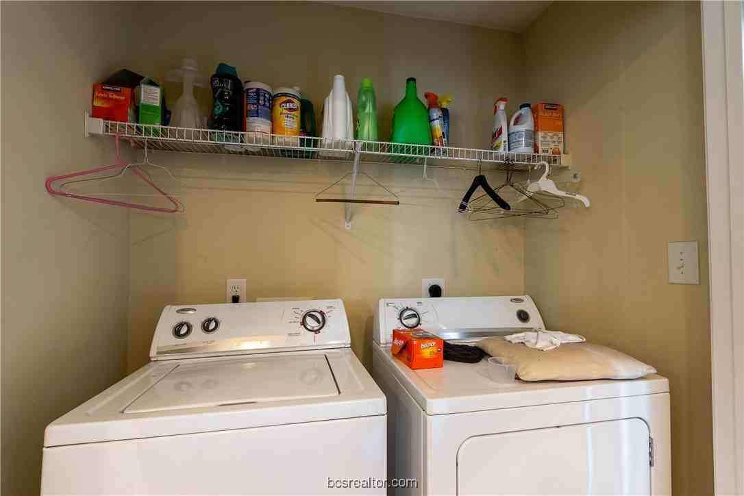 1725 Harvey Mitchell Pkwy S #1725-412 - Photo 5 of 14