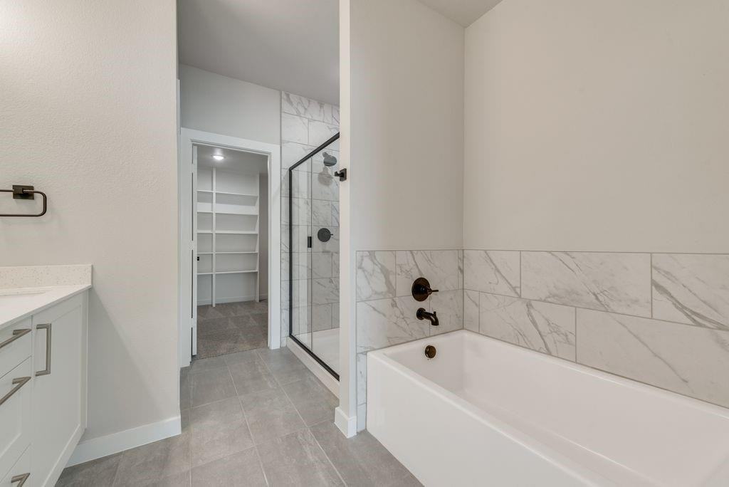 4254 Clovis Ct #4254 - Photo 7 of 16