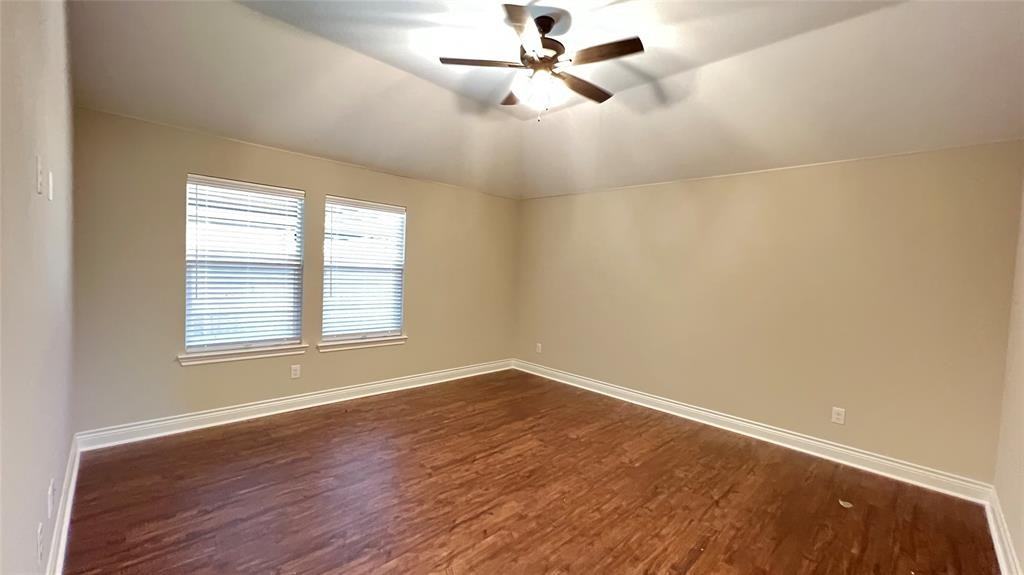 602 Tippit Ln #602 - Photo 2 of 14