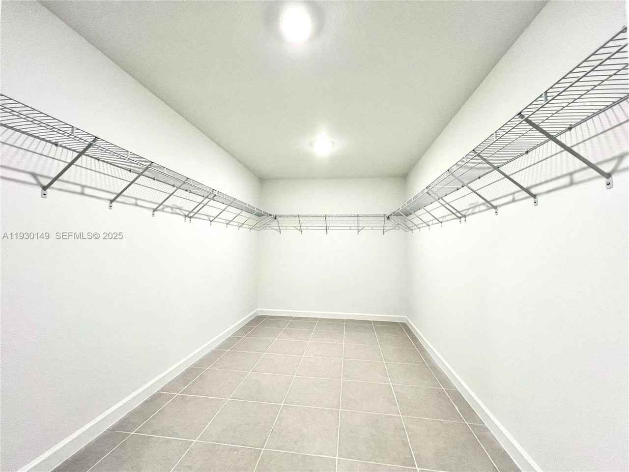 17376 Sw 285th St #17376-1 - Photo 3 of 32