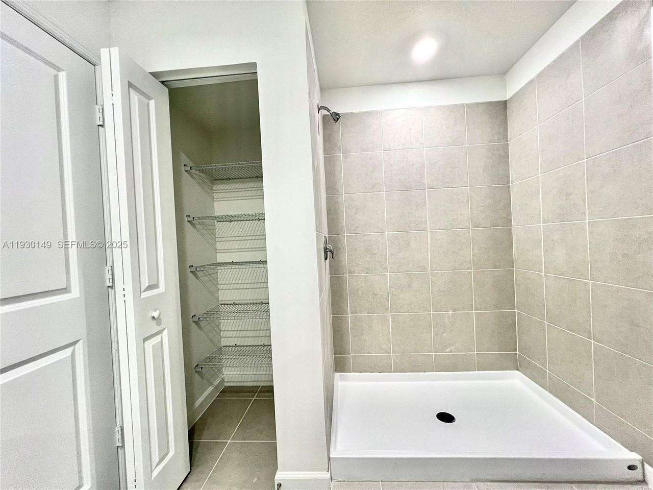 17376 Sw 285th St #17376-1 - Photo 4 of 32