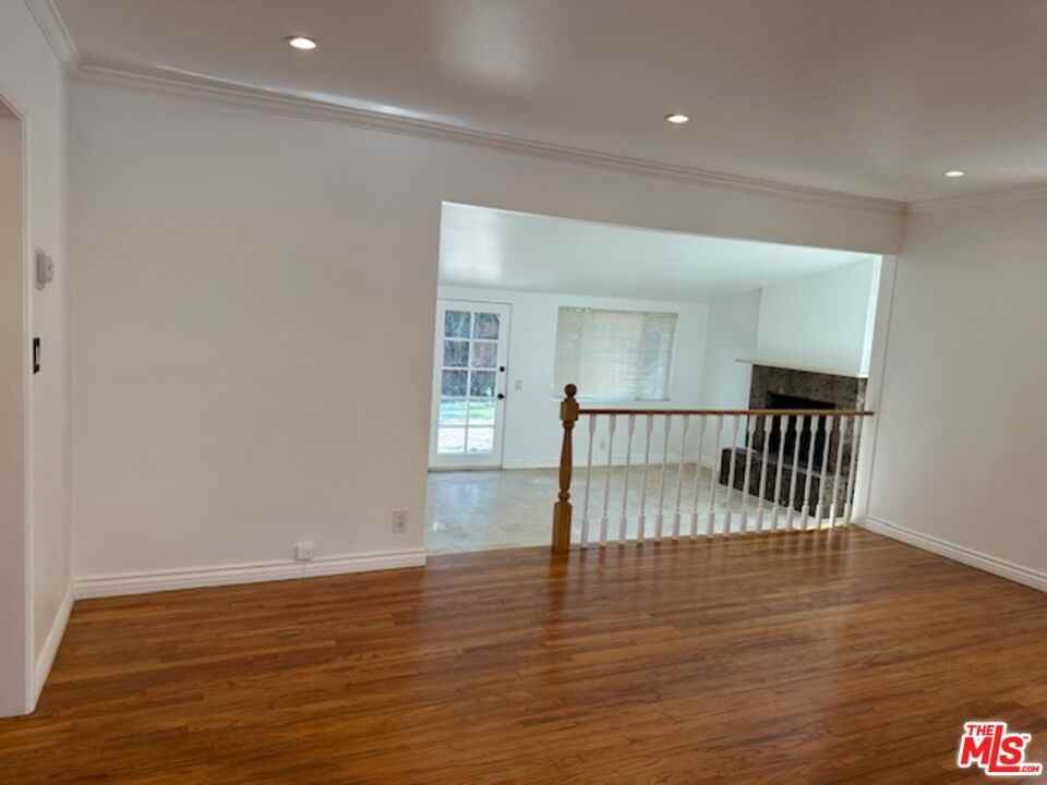 5368 Crebs Ave #5368