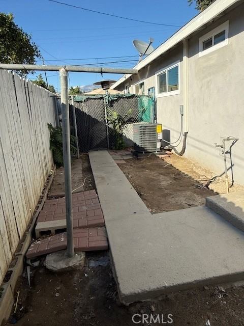 410 E Park St #410 - Photo 4 of 7