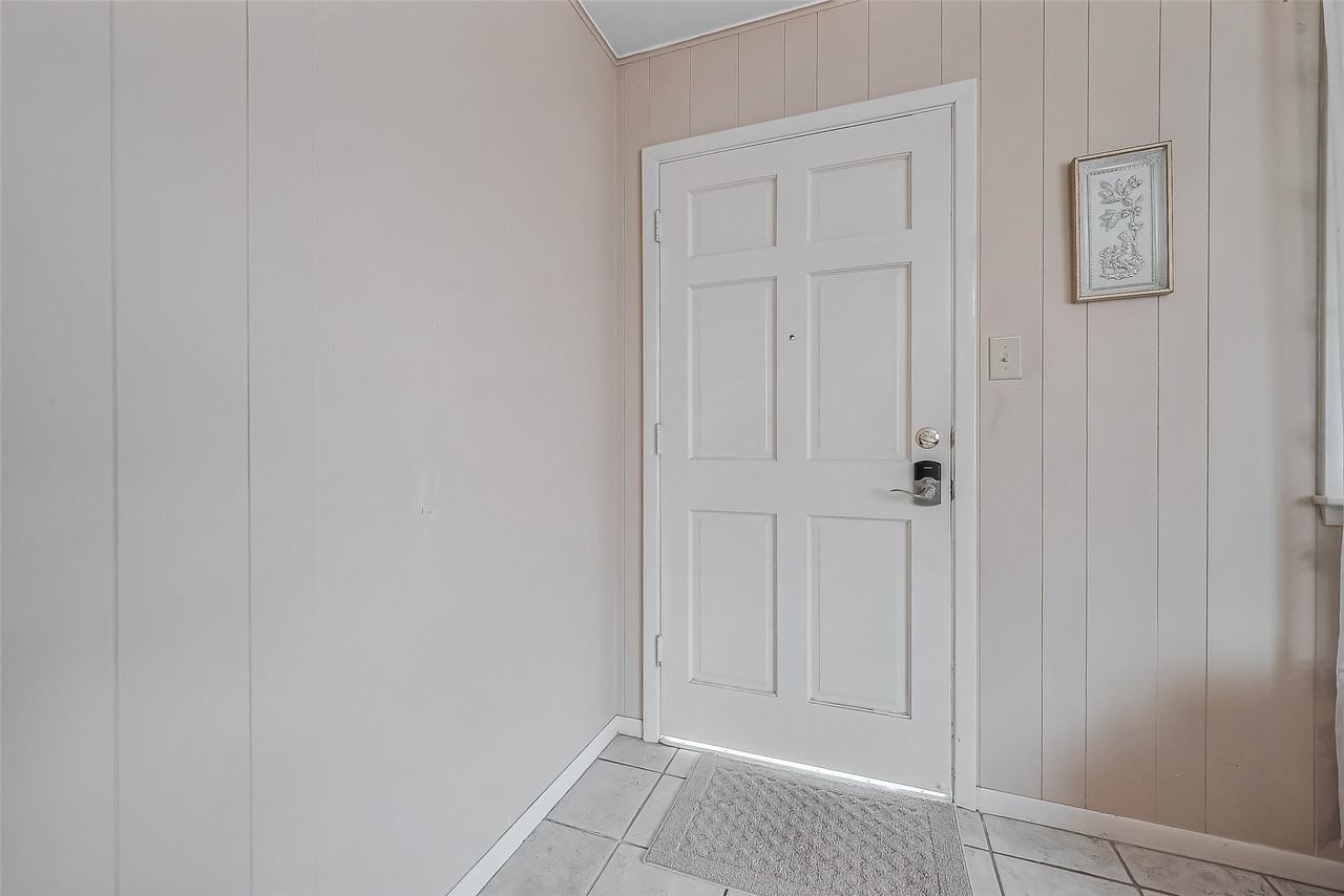 9214 Church St #9214 - Photo 3 of 44