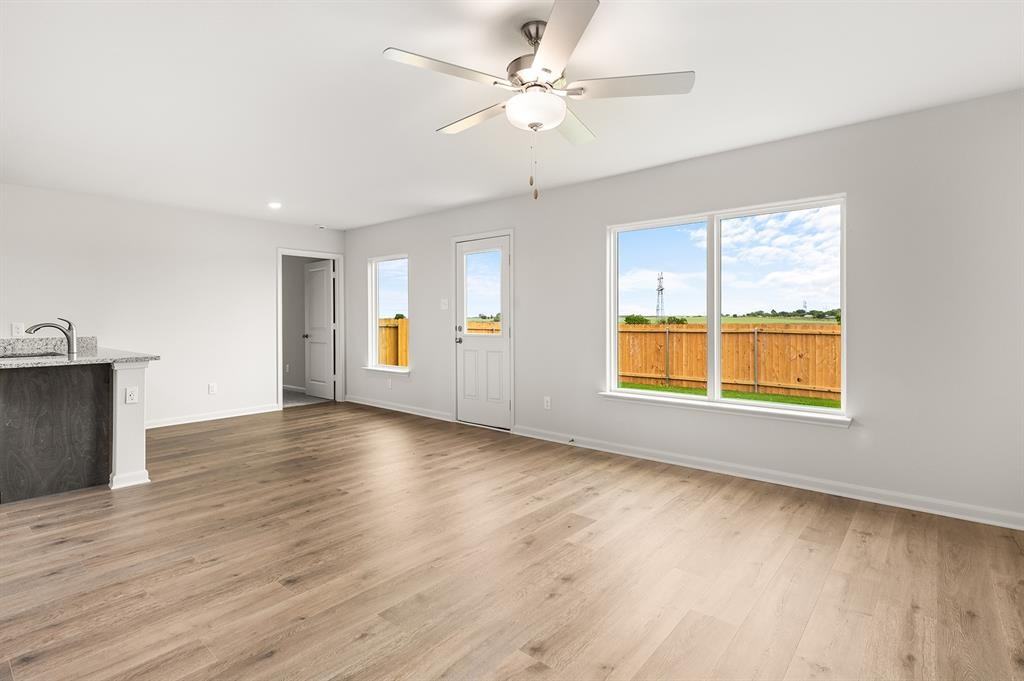 204 Julian Davis Dr #204 - Photo 2 of 7