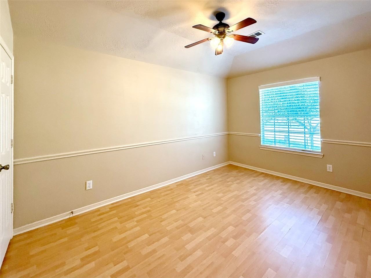 3331 Double Lake Dr #3331 - Photo 4 of 31