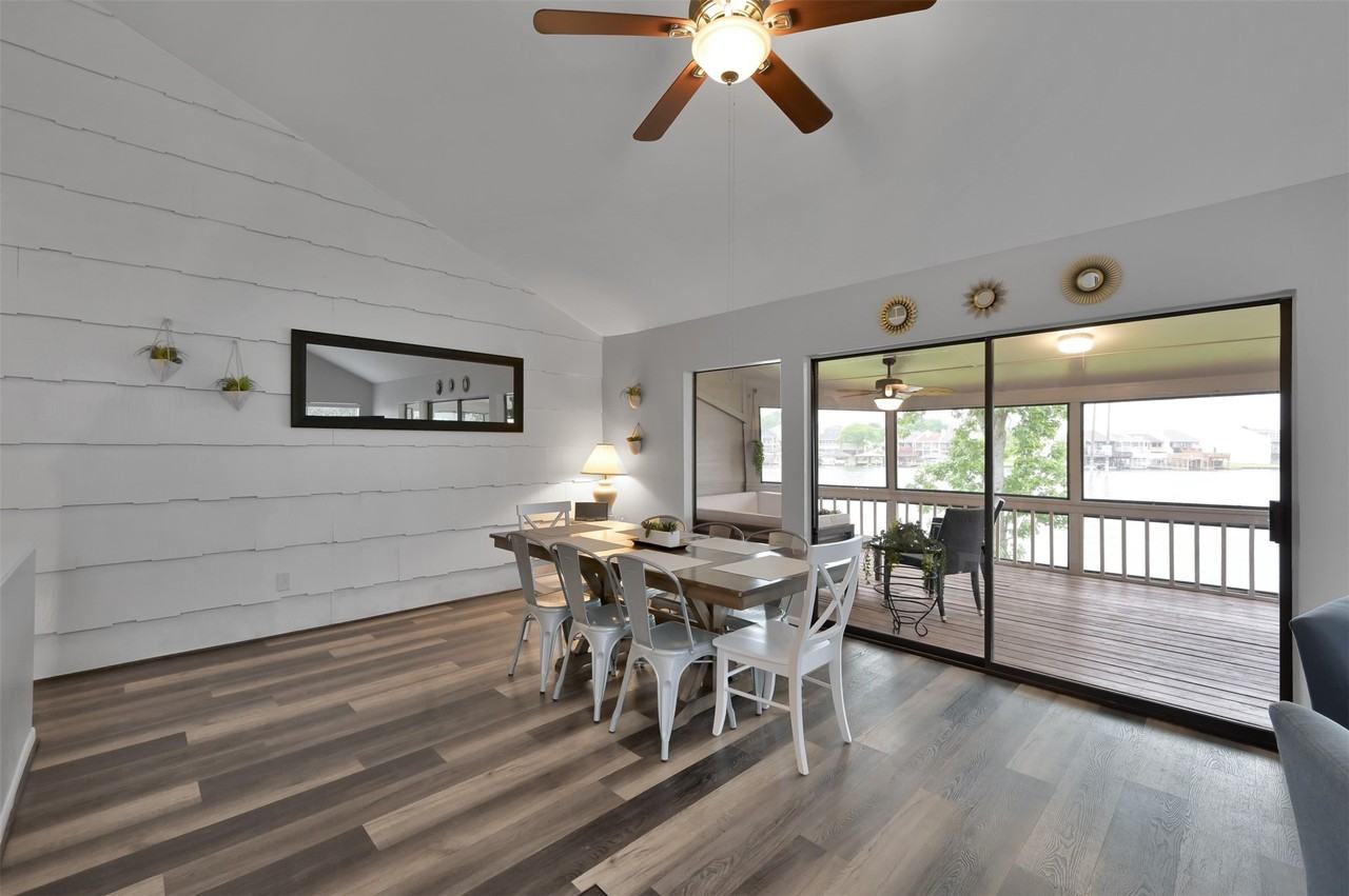 124 April Point Dr N #124 - Photo 5 of 26