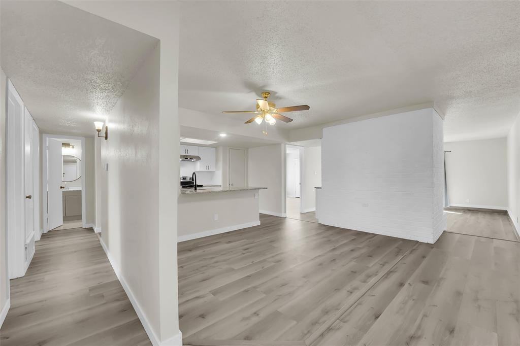 1011 Elk Grove Dr #1011 - Photo 6 of 22