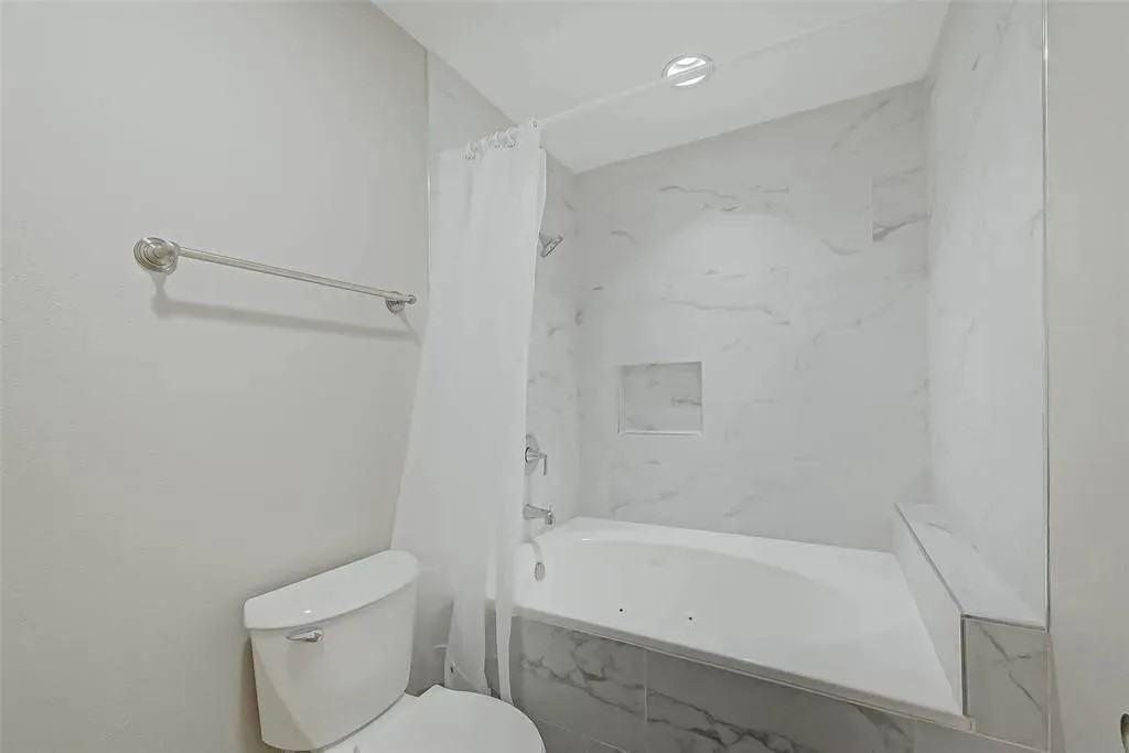 2604 Bering Dr #2604-2604 - Photo 5 of 15