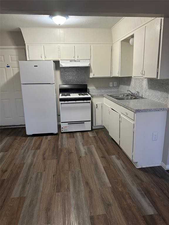 2425 Parkside Ave #2425-260 - Photo 3 of 7