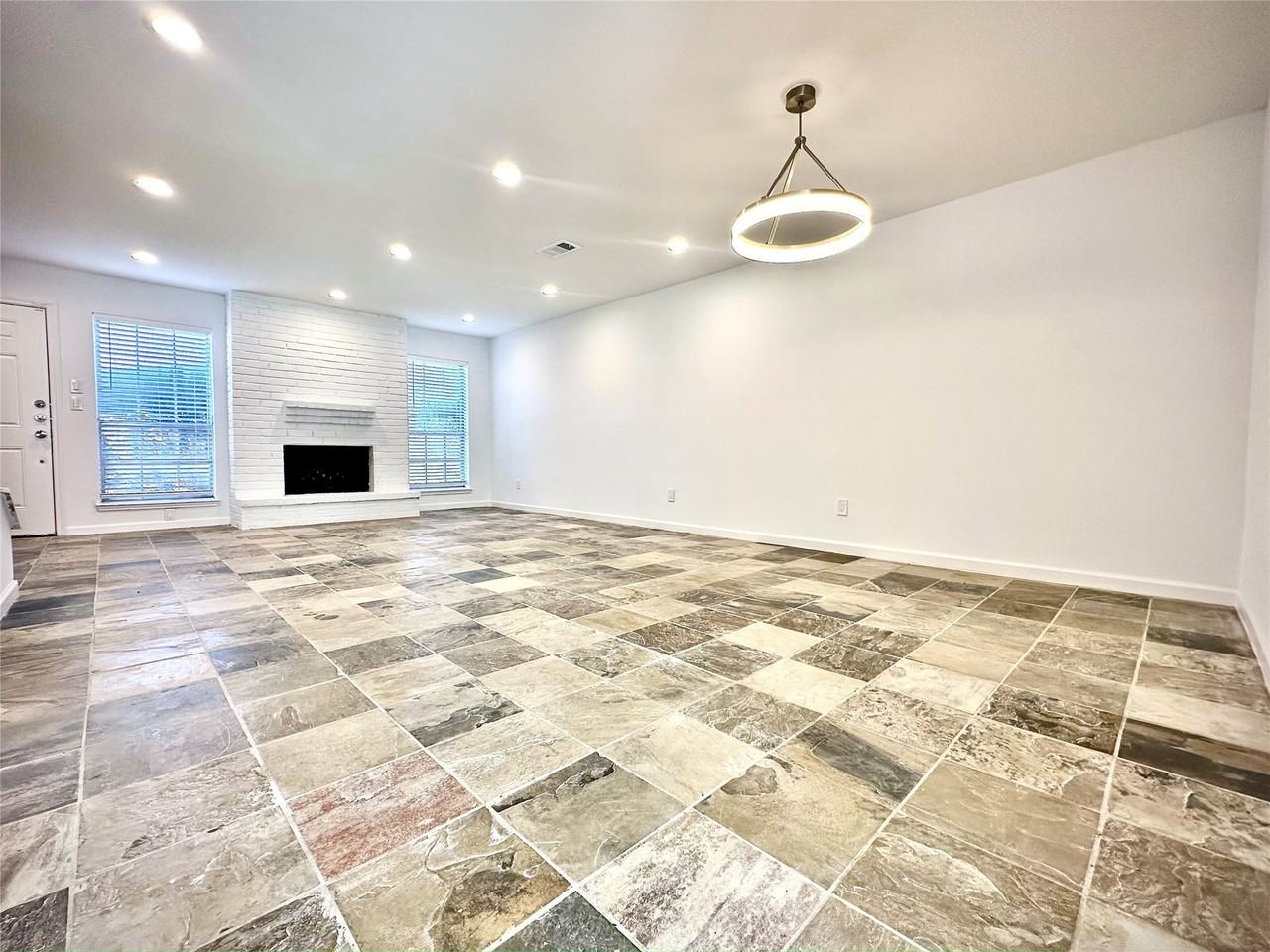 14771 Perthshire Rd #14771 - Photo 4 of 23