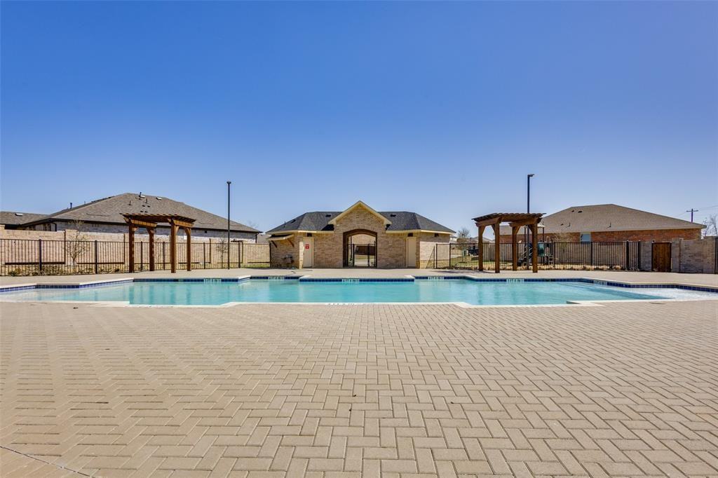 3916 Limestone Bluff Dr #3916 - Photo 7 of 11