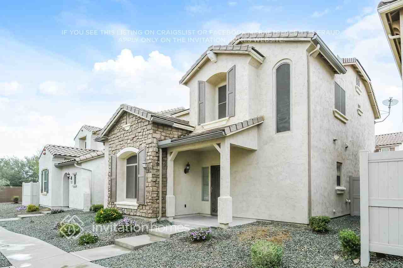 26412 N 53rd Gln - Photo 2 of 15