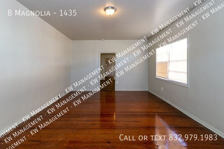 Magnolia St #1435 - Photo 6 of 19