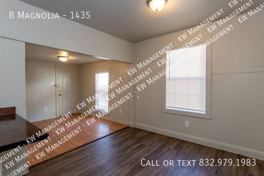 Magnolia St #1435 - Photo 7 of 19