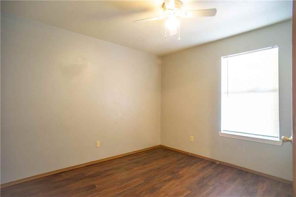 420 Park St #102 - Photo 4 of 7