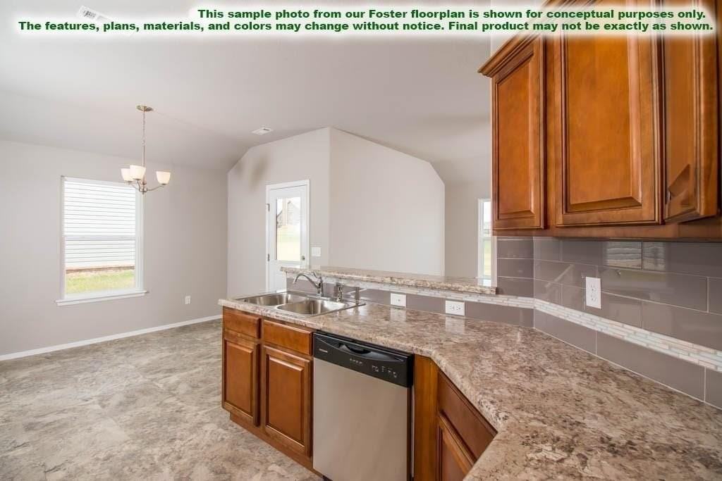 603 W Fitchberg St - Photo 3 of 7