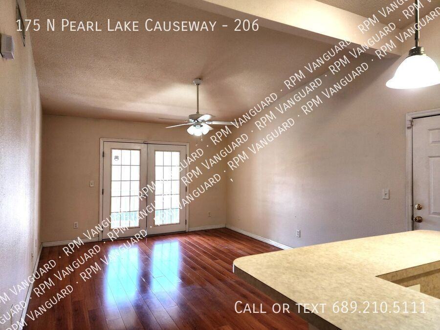 175 N Pearl Lake Cswy #206 - Photo 3 of 16