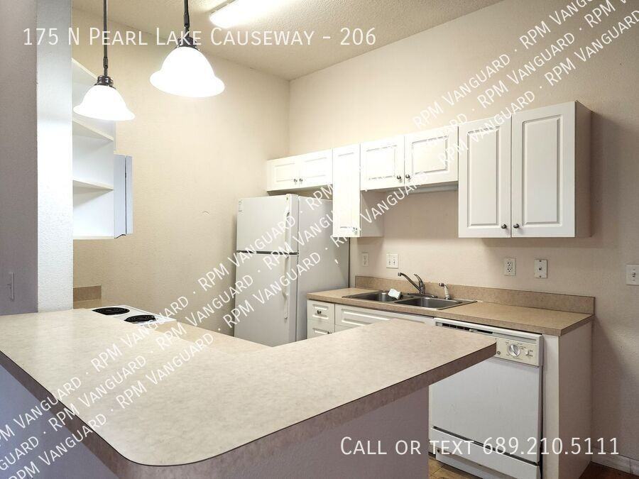 175 N Pearl Lake Cswy #206 - Photo 6 of 16