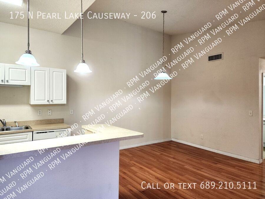 175 N Pearl Lake Cswy #206 - Photo 7 of 16