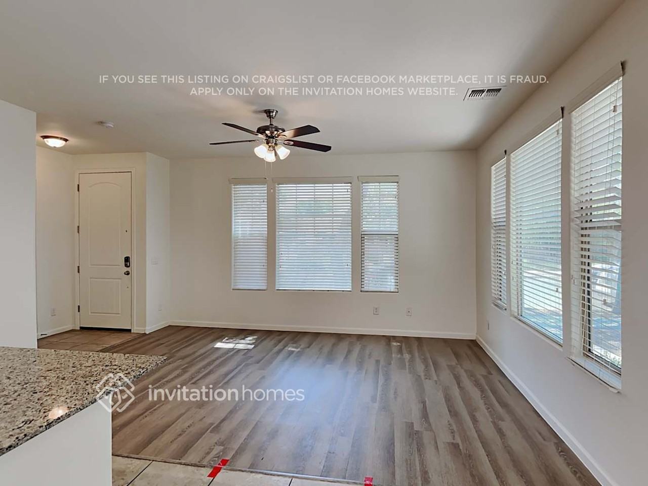 1475 S Sinova Ave - Photo 4 of 19