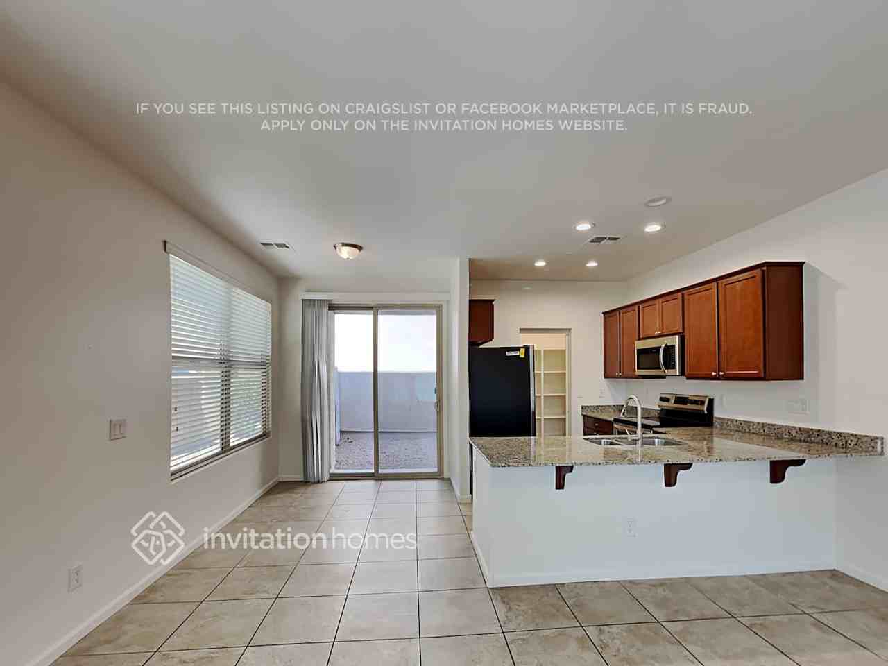 1475 S Sinova Ave - Photo 7 of 19