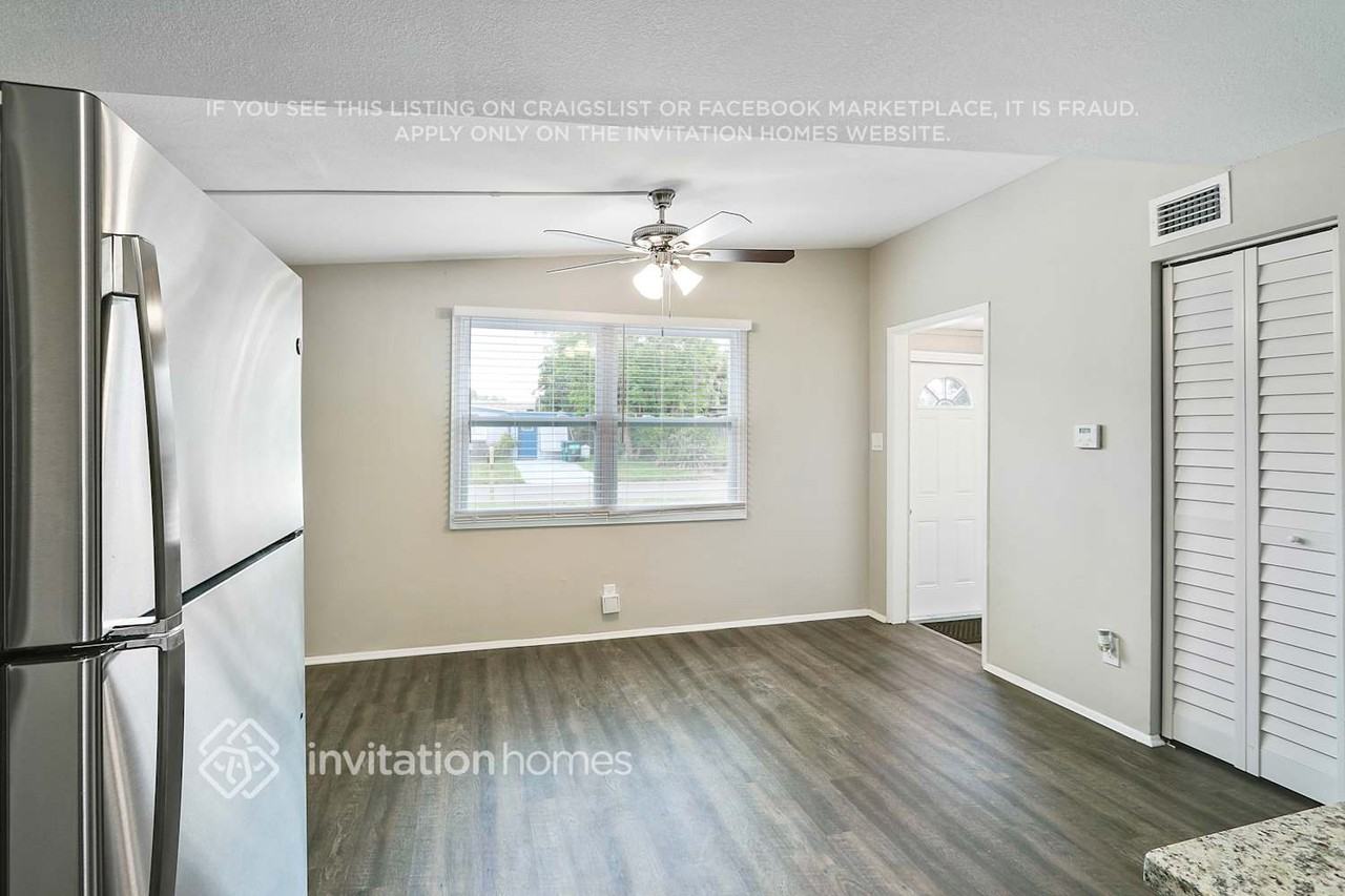 11659 106th St - Photo 4 of 24