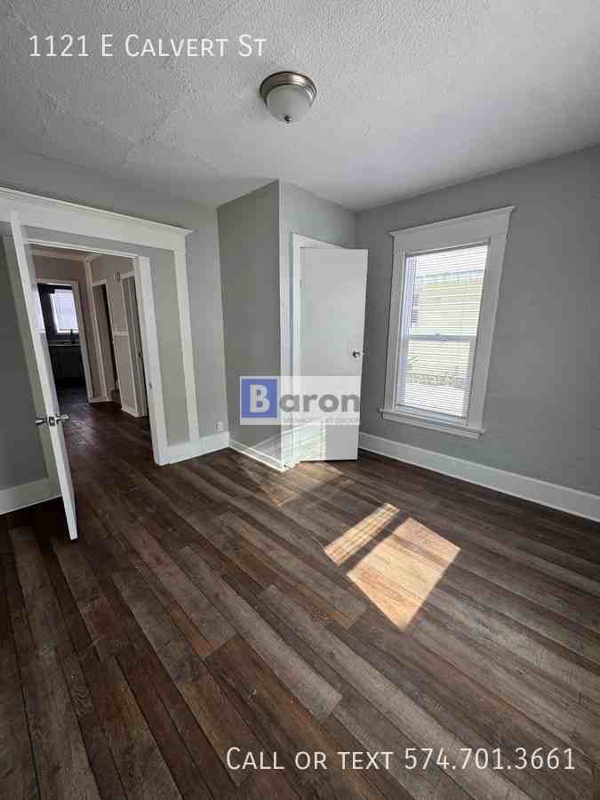 1121 E Calvert St - Photo 3 of 13