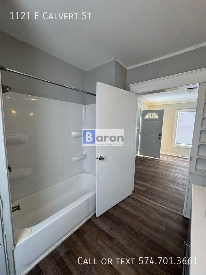 1121 E Calvert St - Photo 6 of 13