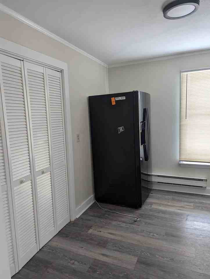 14 Village St #B - Photo 3 of 5