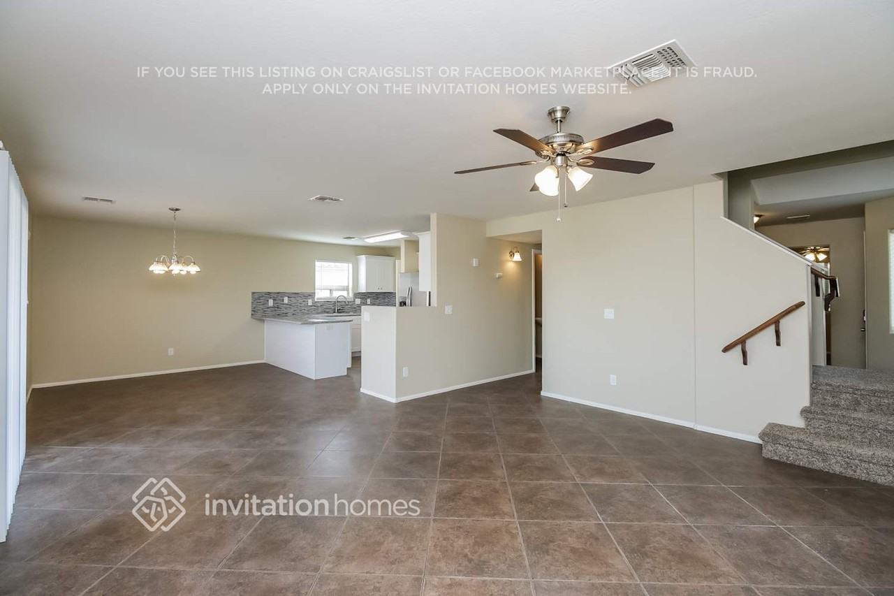 1788 E Jeanne Ln - Photo 3 of 21