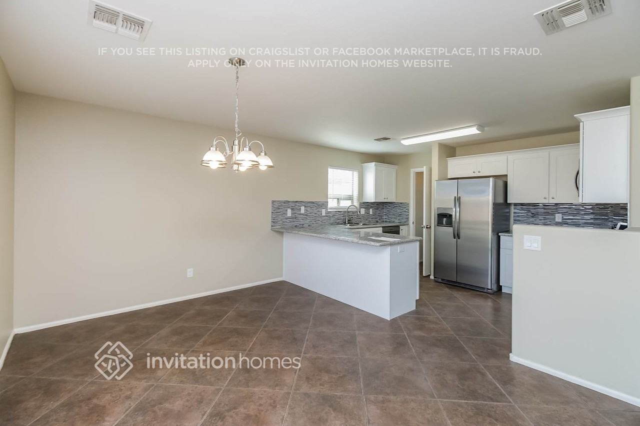 1788 E Jeanne Ln - Photo 5 of 21