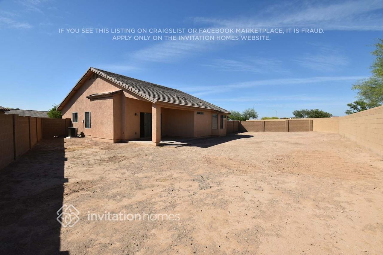 9903 W Trumbull Rd - Photo 6 of 7