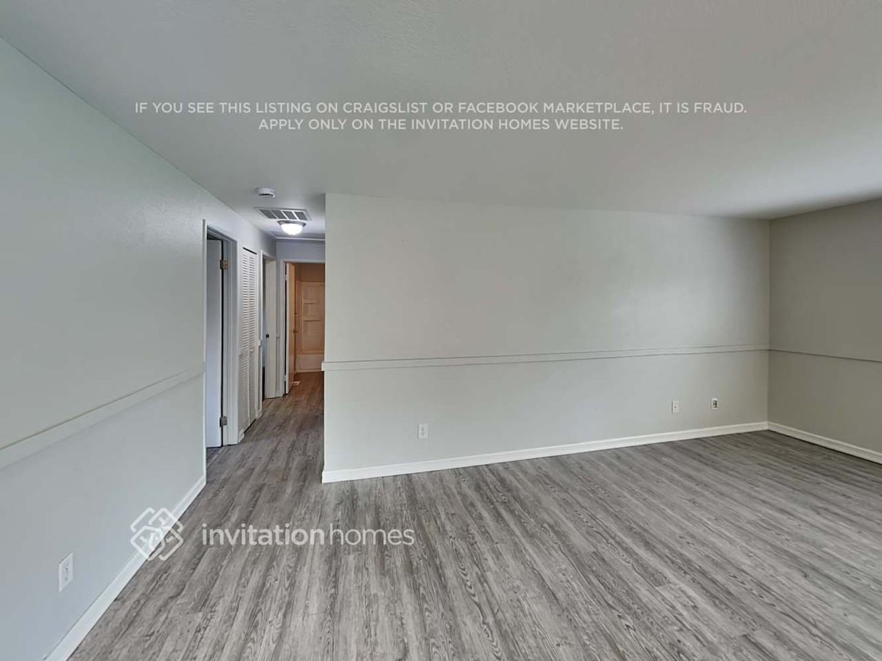 12501 43rd Ave Ne - Photo 3 of 16