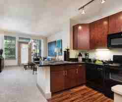 810 E 9th St - Photo 1 of 1