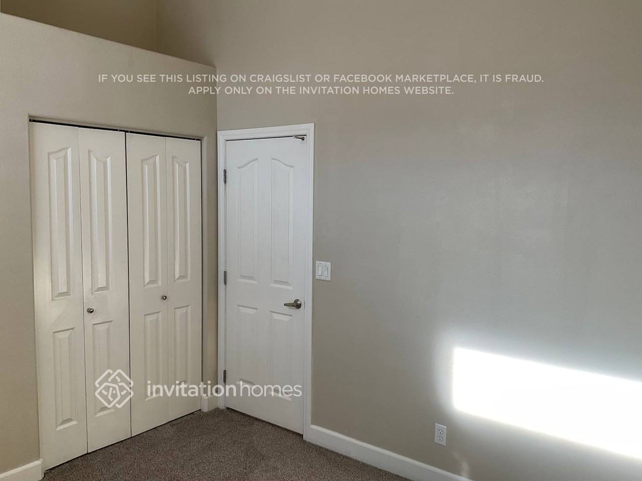 6016 Golden Saddle St - Photo 4 of 9