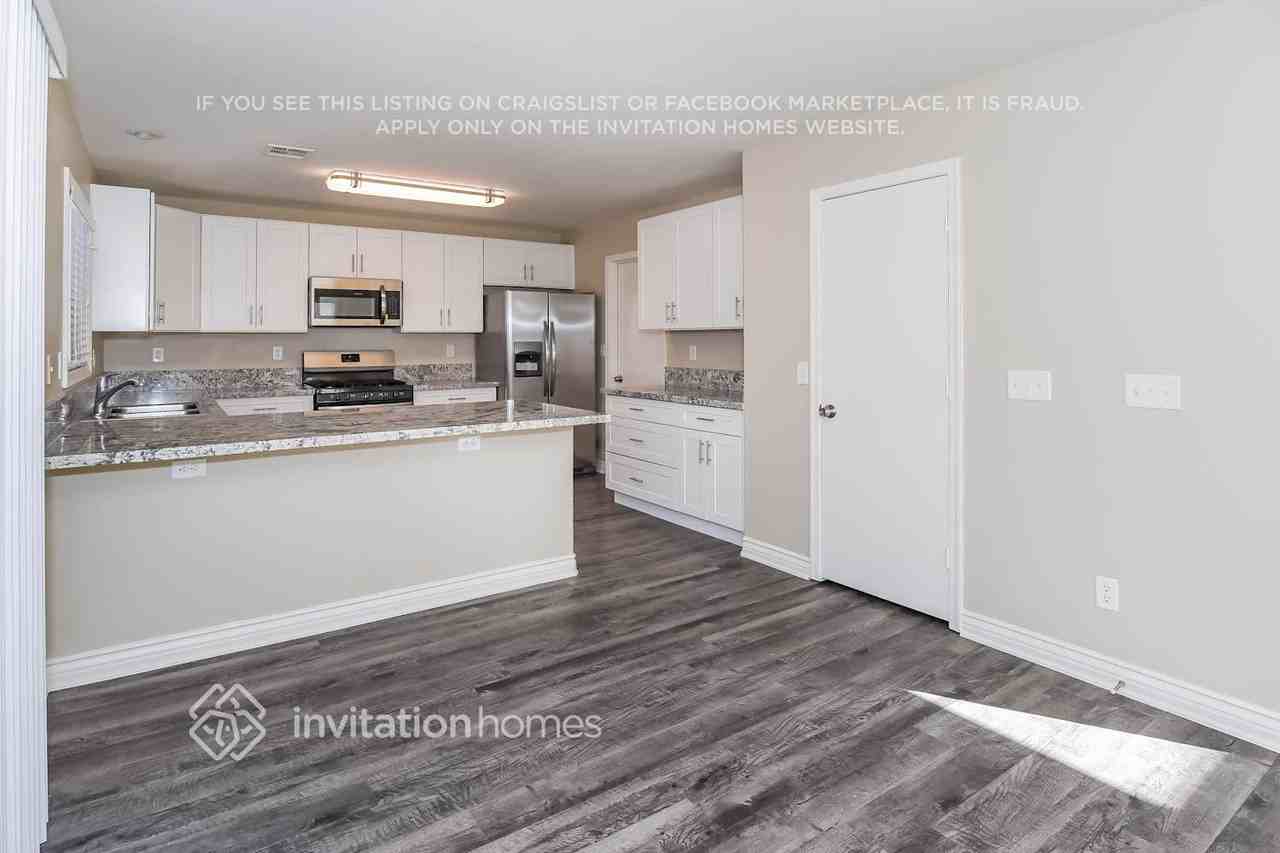 6345 Morning Roses Dr - Photo 7 of 21