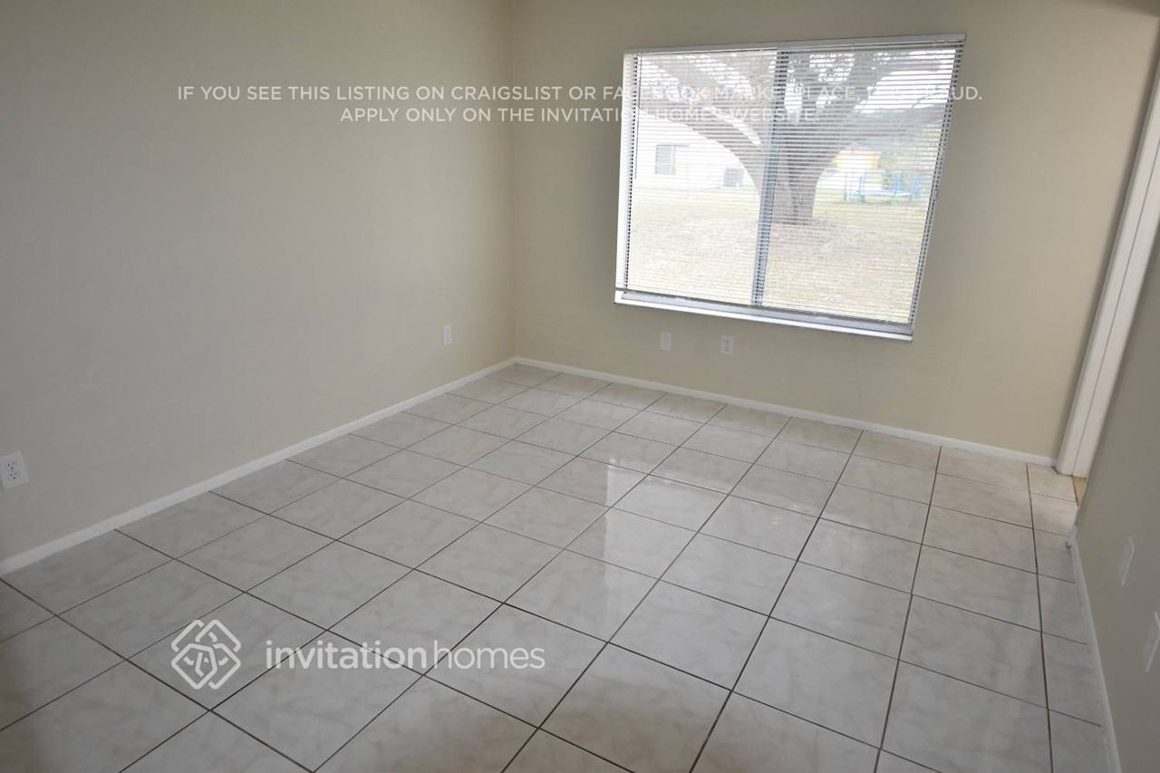 785 Sw Belmont Cir - Photo 4 of 8